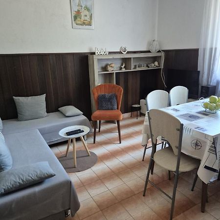 Apartmani Ino Skrip Ngoại thất bức ảnh